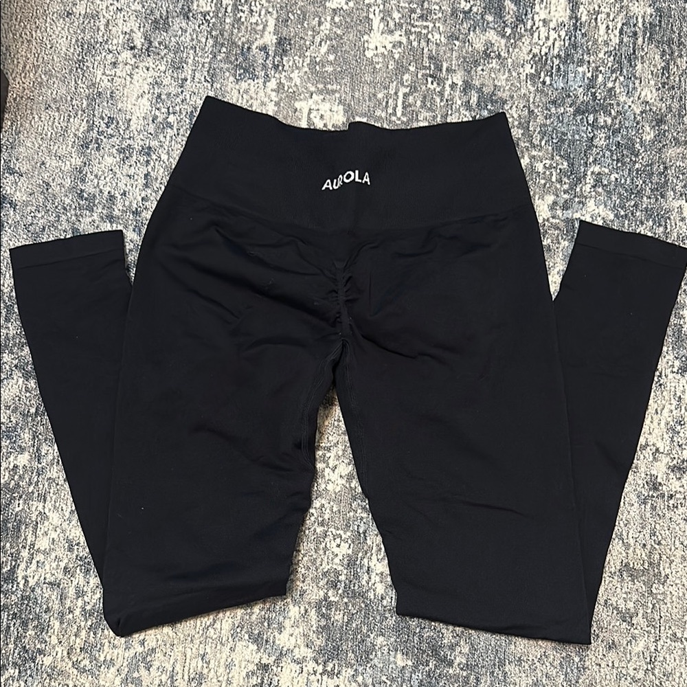 Black Seamless Leggings with Elastic Waistband